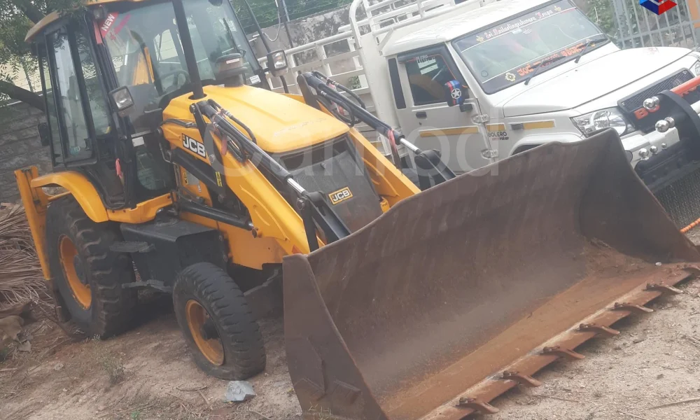 JCB 3DX Backhoe Loader